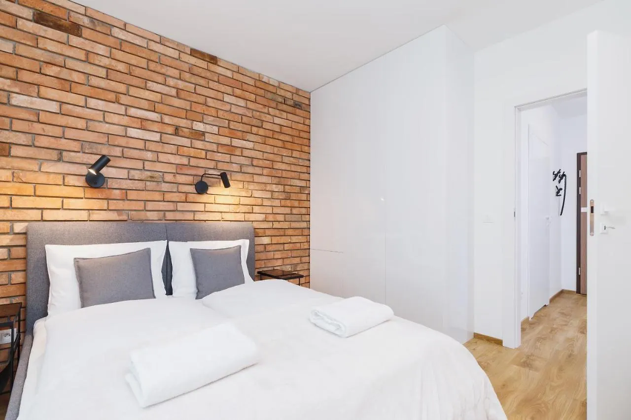 Apartments Supernova Near Tauron Arena By Noclegi Renters クラクフ